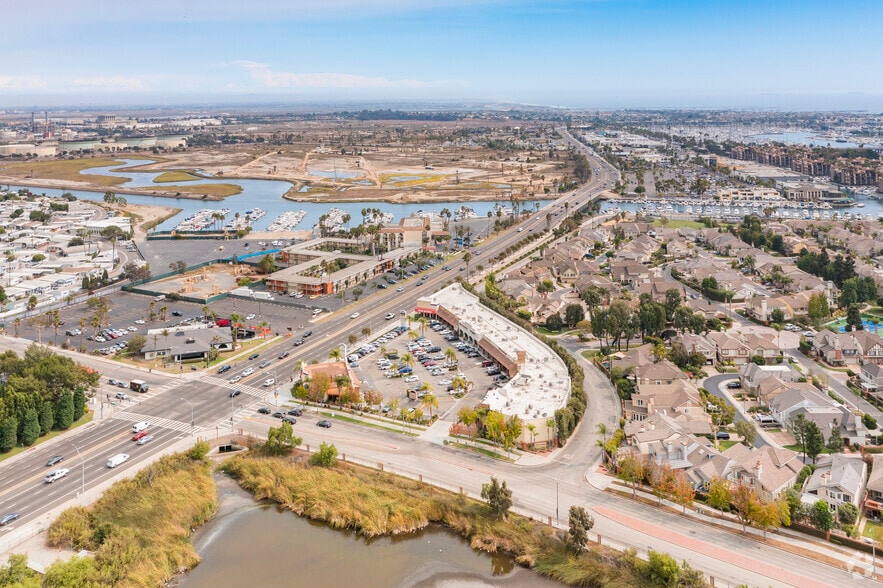 More Photos Of 6200-6252 E Pacific Coast Hwy, Long Beach Unknown For Lease