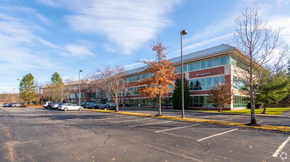 More Photos Of 200 Donald J Lynch Blvd, Marlborough Office For Lease