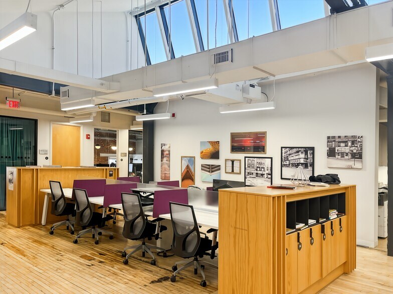 More Photos Of 361-361 Newbury St, Boston Coworking Space