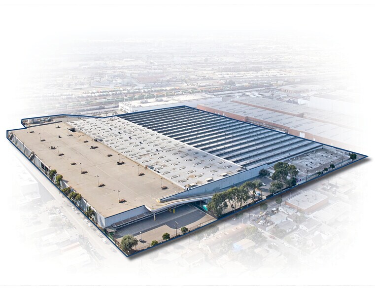 Primary Photo Of 4000 Union Pacific Ave, Commerce Distribution For Lease