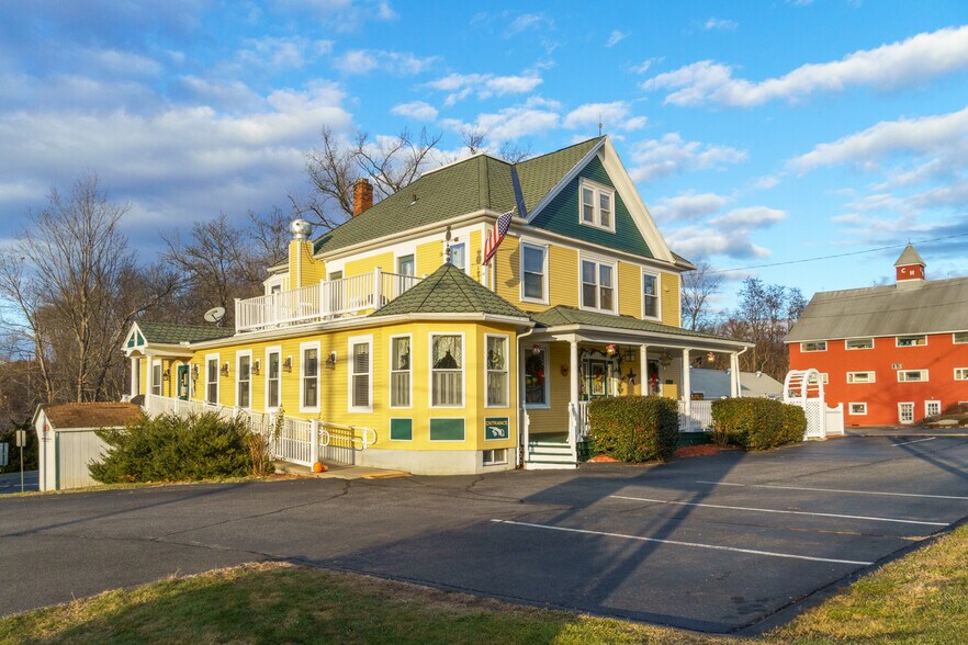 More Photos Of 181 W State St, Granby Storefront Retail Residential For Sale