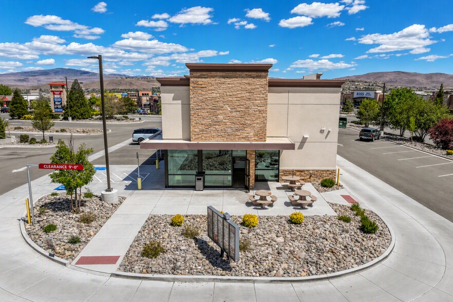 More Photos Of 75 Los Altos Parkway, Sparks Freestanding For Lease