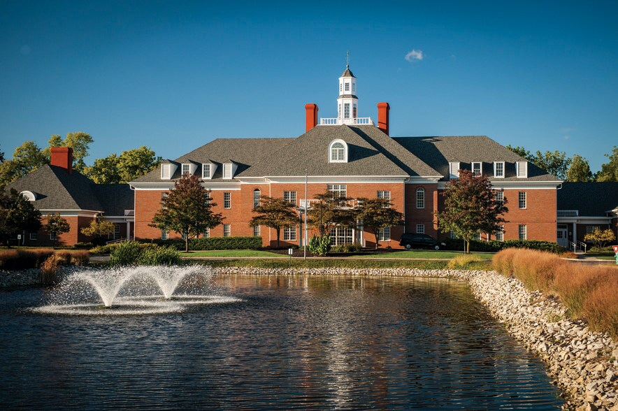 More Photos Of 1650 W Oak St, Zionsville Medical For Lease