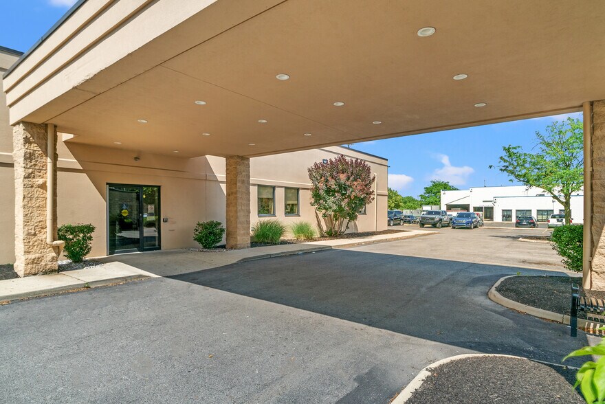 More Photos Of 730 Taylor Ave, Columbus Medical For Sale