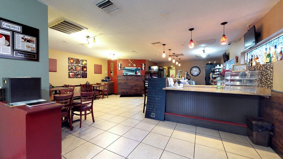 More Photos Of 9576 N Citrus Springs Blvd, Citrus Springs Restaurant For Lease
