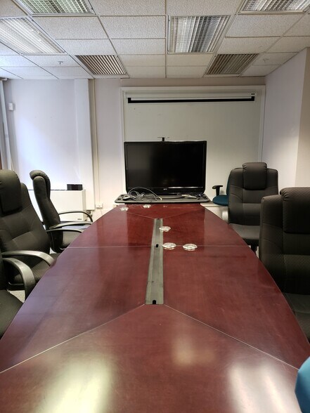 More Photos Of 65 E Broadway St, Butte Office For Lease