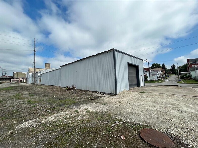 More Photos Of 53 Canal St, Greenville Manufacturing For Sale