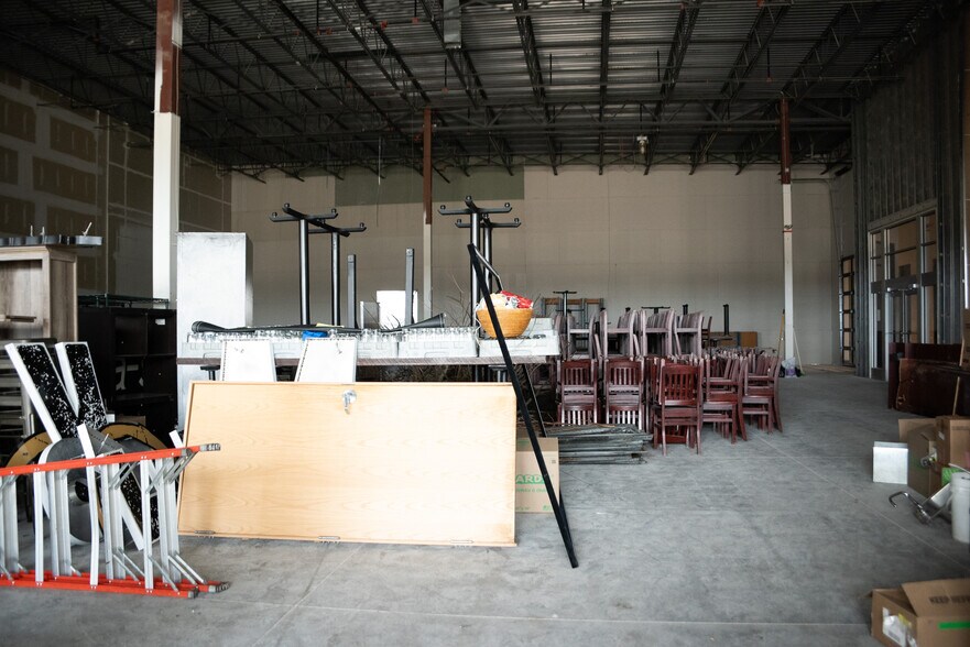 More Photos Of 1800 Plover Rd, Plover Unknown For Lease