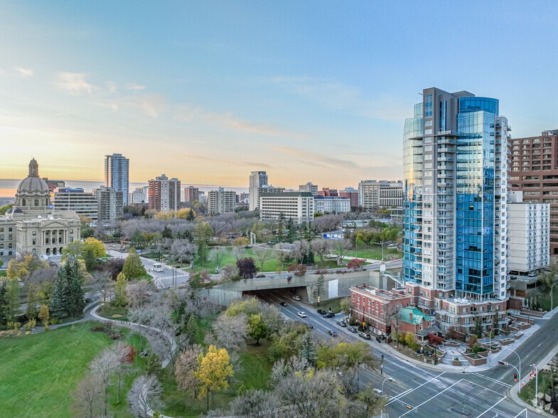 More Photos Of 10612 NW 97 Ave, Edmonton Apartments For Sale