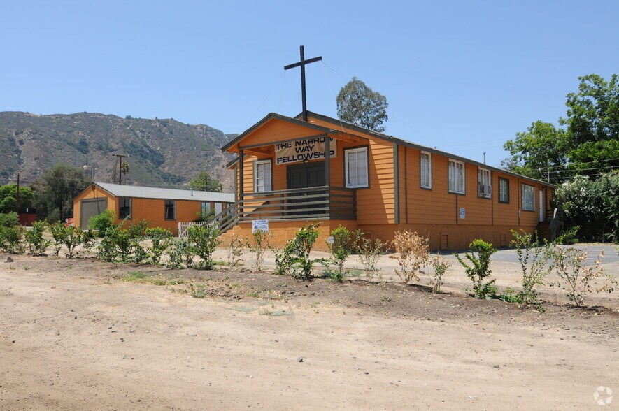 More Photos Of 32989 Macy St, Lake Elsinore Storefront Retail Residential For Sale