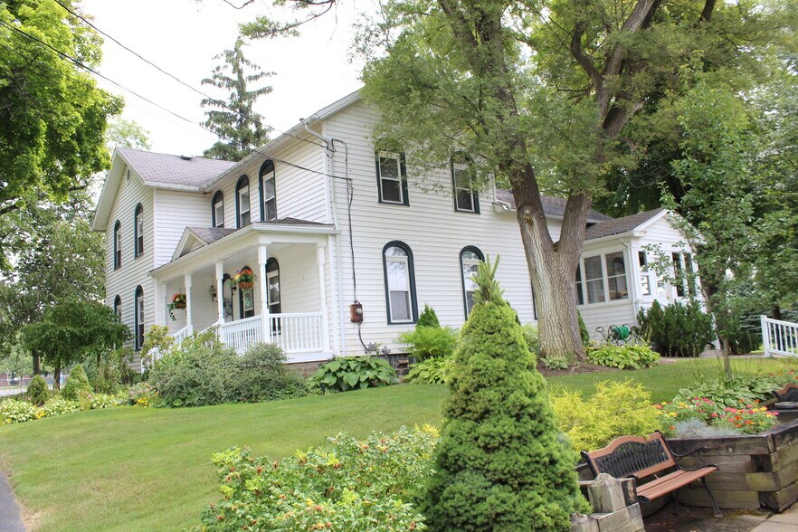 More Photos Of 271 Columbia Ave, Depew Lodge Meeting Hall For Sale