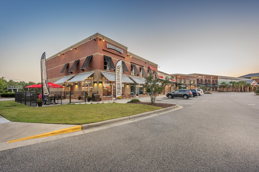 More Photos Of 201-203 Alston Blvd, Hampstead General Retail For Lease