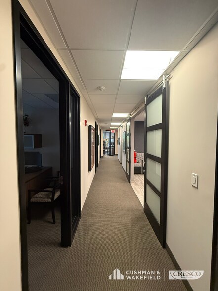 More Photos Of 3401 Enterprise Pky, Beachwood Office For Lease