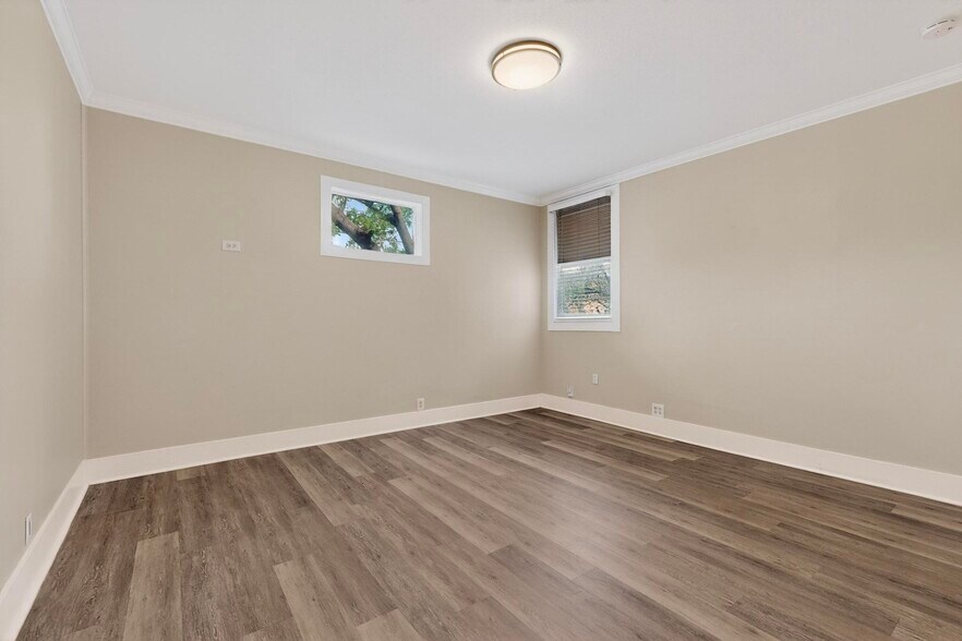 More Photos Of 78 San Marcos St, Austin Office Residential For Lease