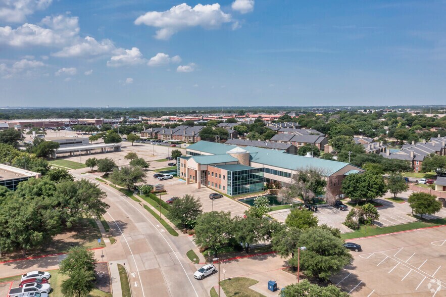 More Photos Of 190 Civic Cir, Lewisville Office For Lease