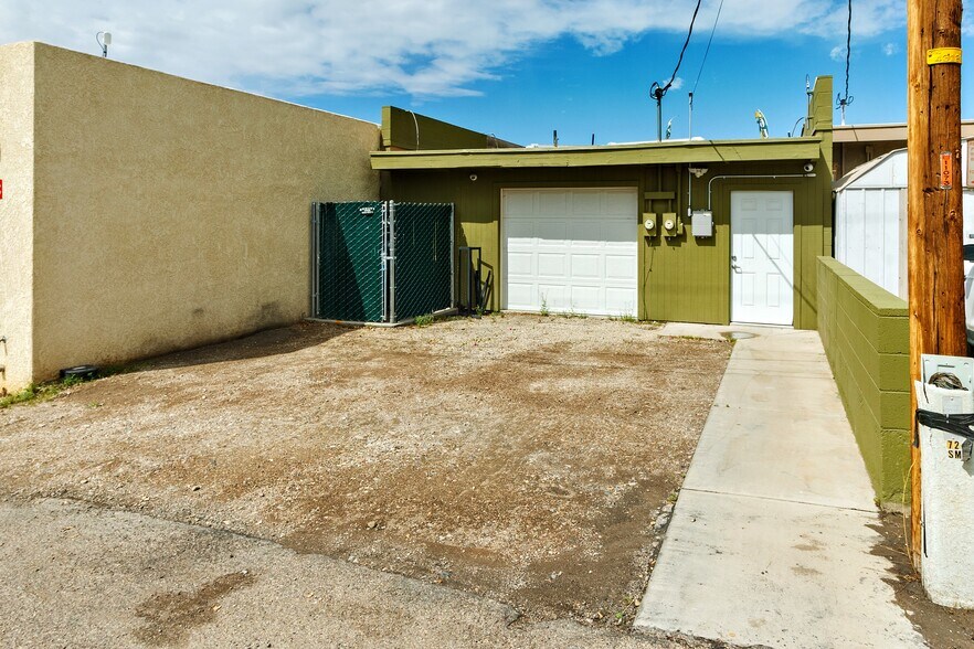 More Photos Of 72 Smoketree Ave S, Lake Havasu City Storefront Retail Office For Sale