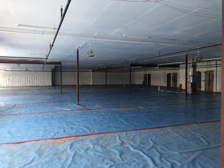 More Photos Of 6187 Marcella Blvd, Hobart Medical For Lease