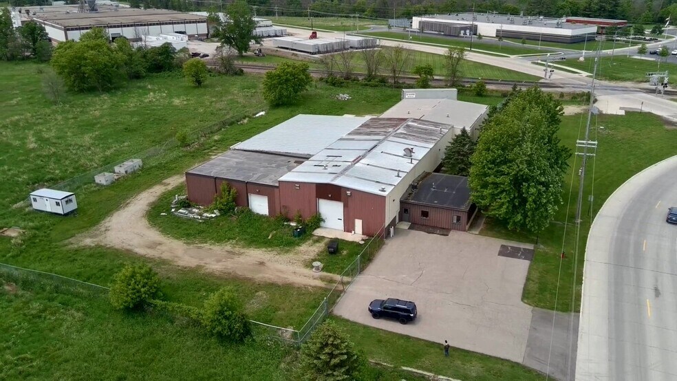 Primary Photo Of 1200 21st Ave NE, Austin Warehouse For Sale