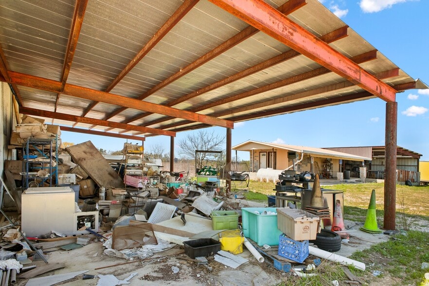 More Photos Of 5075 Highway 21, San Marcos Warehouse For Sale