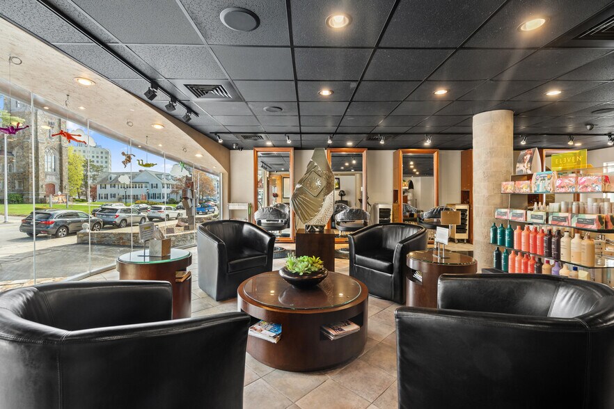 More Photos Of 574 Pleasant St, Worcester Apartments For Sale