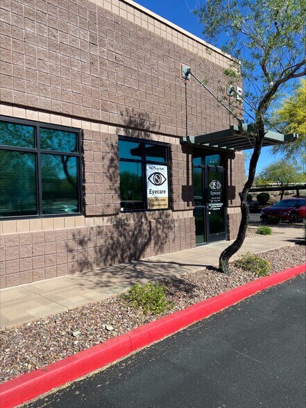 More Photos Of 42104 N Venture Dr, Anthem Office For Sale