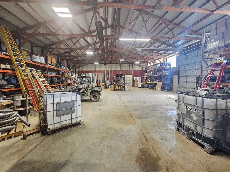 More Photos Of 412 S Pine St, Lennox Industrial For Sale