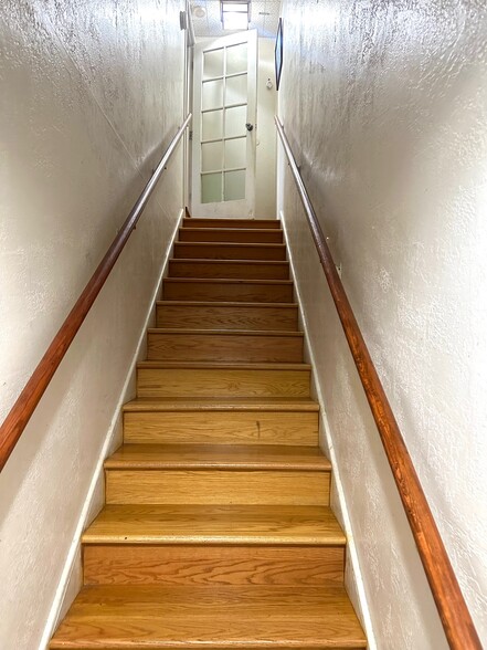 More Photos Of 1092 Mitchell Way, El Sobrante Healthcare For Sale