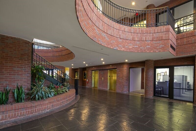 More Photos Of 21400 Ridgetop Cir, Dulles Office For Lease