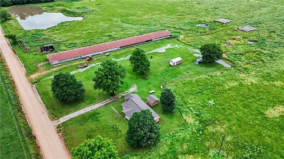 More Photos Of 9858 N State Line Rd, Maysville Land For Sale