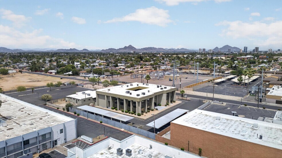 More Photos Of 2920 N 24th Ave, Phoenix Office For Sale