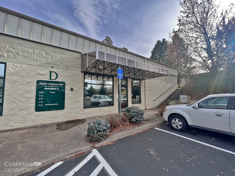 More Photos Of 63140 Britta St, Bend Office For Lease