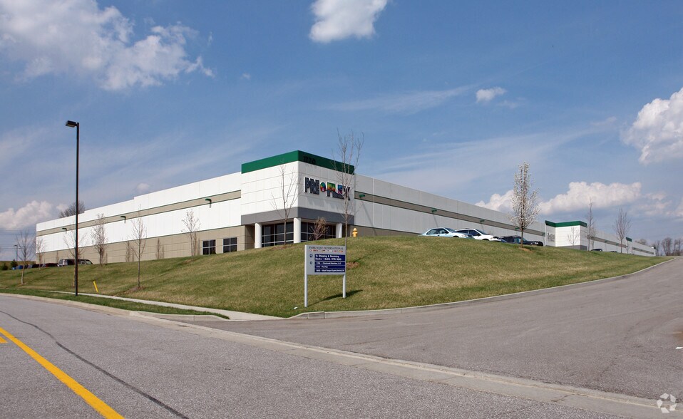 Primary Photo Of 1770 Worldwide Blvd, Hebron Warehouse For Lease