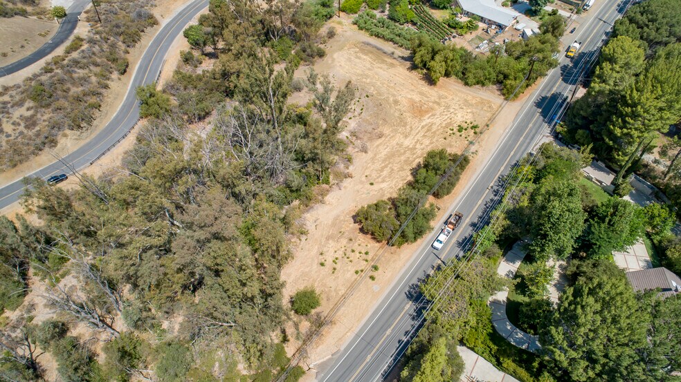 More Photos Of 24577 Mulholland, Calabasas Land For Sale