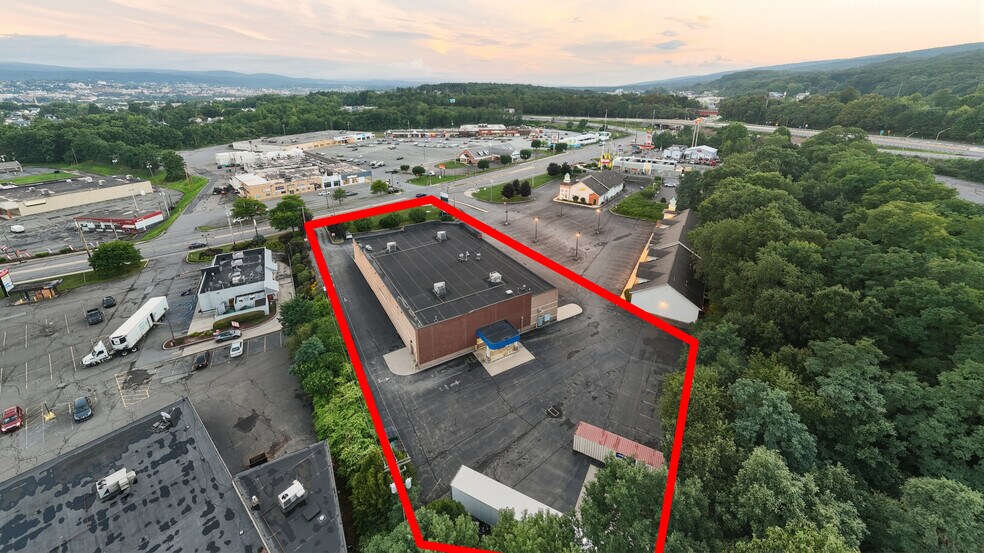 More Photos Of 1777 N Keyser Ave, Scranton Drugstore For Lease