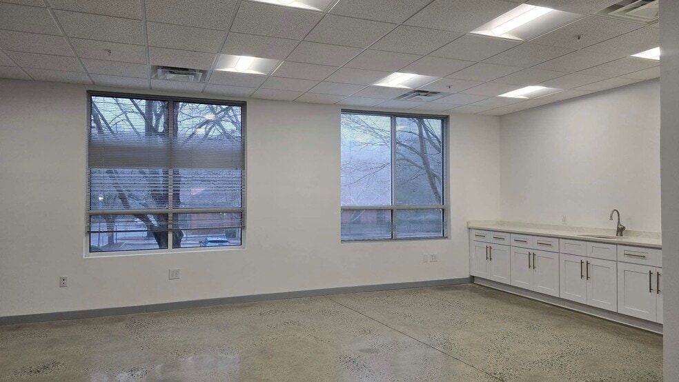 More Photos Of 3851 Duluth Park Ln NW, Duluth Office For Sale