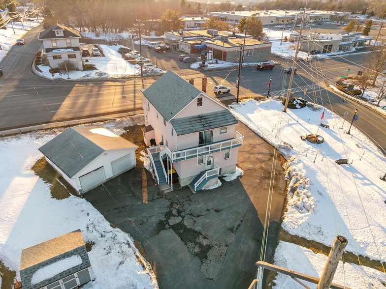 More Photos Of 203 Columbia Tpke, Rensselaer Storefront Retail Residential For Lease