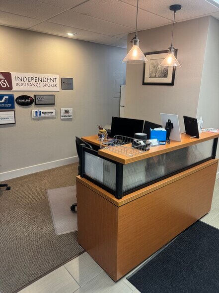 More Photos Of 695 Pierce St, Erie Office For Sale