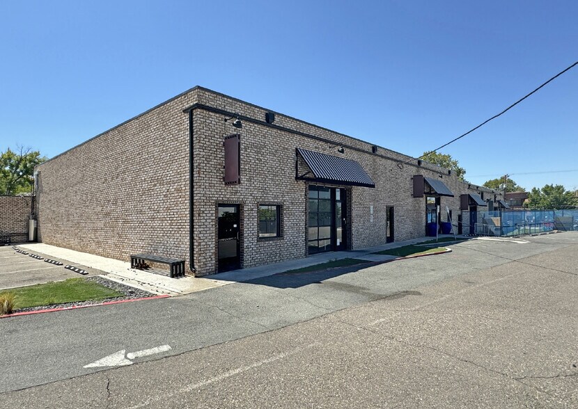 More Photos Of 6001-6027 Osuna Rd NE, Albuquerque Flex For Sale