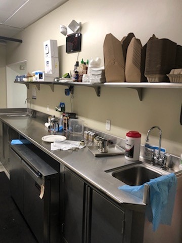 More Photos Of 28 Market St, Warren Theater Concert Hall For Sale