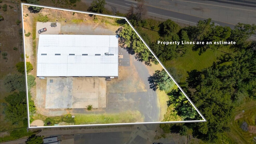 More Photos Of 20833 Mechanical Dr, Sonora Warehouse For Sale