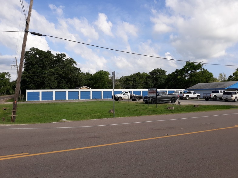 More Photos Of 22051 Hwy 90, Bedias Self Storage For Sale