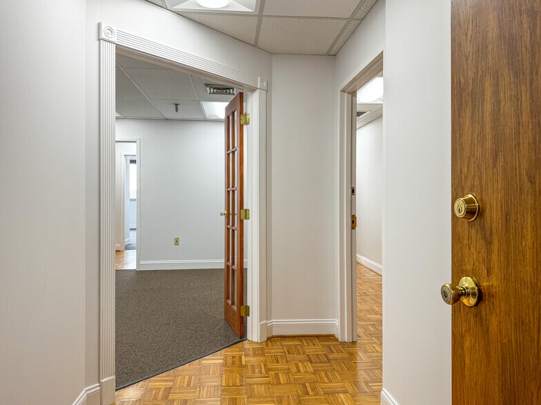 More Photos Of 606 Baltimore Ave, Towson Medical For Sale