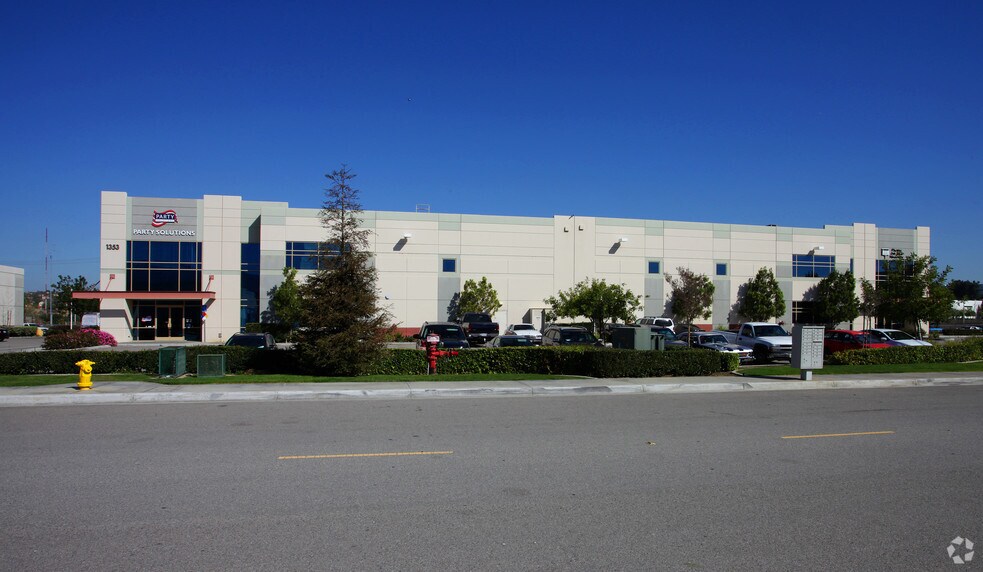 More Photos Of 1353 Walker Ln, Corona Manufacturing For Lease