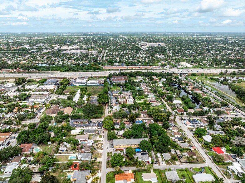 More Photos Of 2743 Pierce St, Hollywood Land For Sale