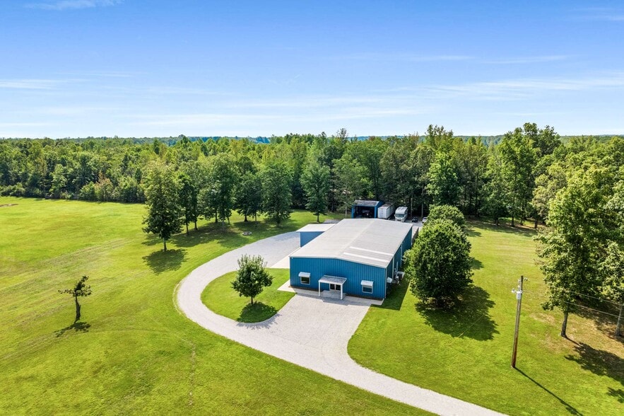 More Photos Of 456 Lakewood Park Rd, Beechgrove General Retail For Sale