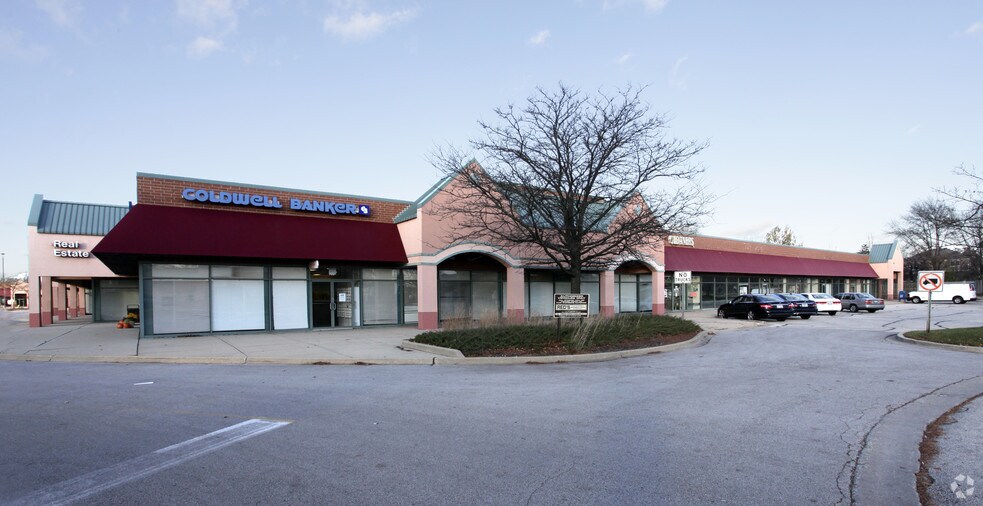 More Photos Of 600-836 E Rand Rd, Arlington Heights Unknown For Lease