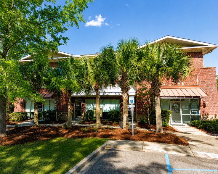 Primary Photo Of 3405 Salterbeck Ct, Mount Pleasant Medical For Sale