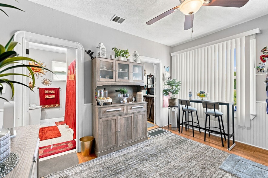 More Photos Of 491 Brayton Ave, Fall River Apartments For Sale