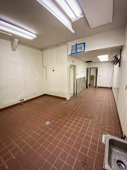 More Photos Of 122 N Tejon St, Colorado Springs Restaurant For Lease