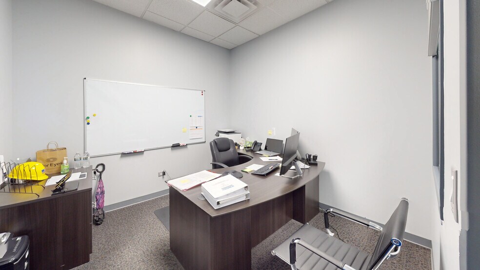 More Photos Of 111 S Lake St, Montgomery Service For Sale